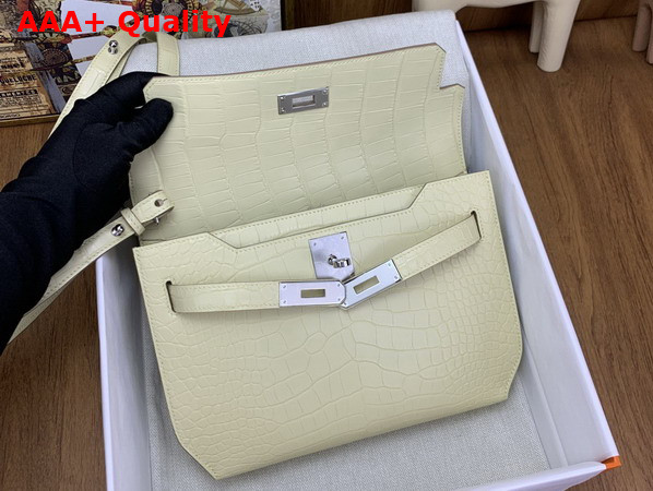 Hermes Kelly Depeches 25 Pouch in Vanilla Alligator Leather Replica
