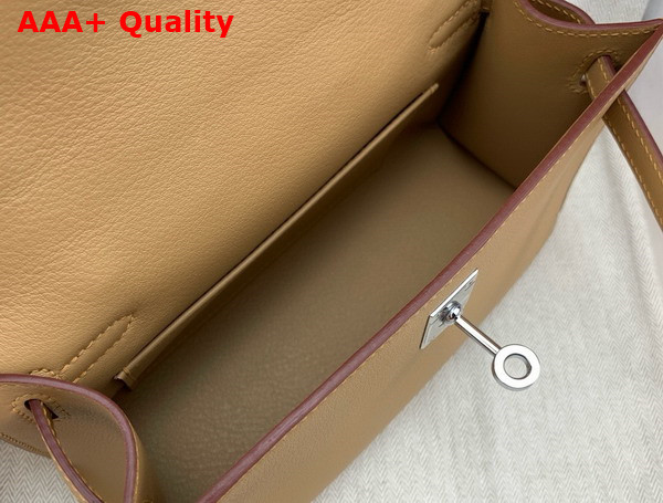 Hermes Kelly Pochette in Oat Milk Swift Calfskin Replica