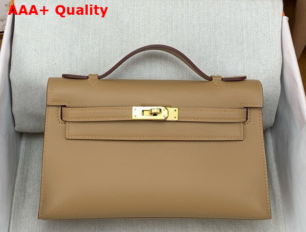 Hermes Kelly Pochette in Oat Milk Swift Calfskin Replica