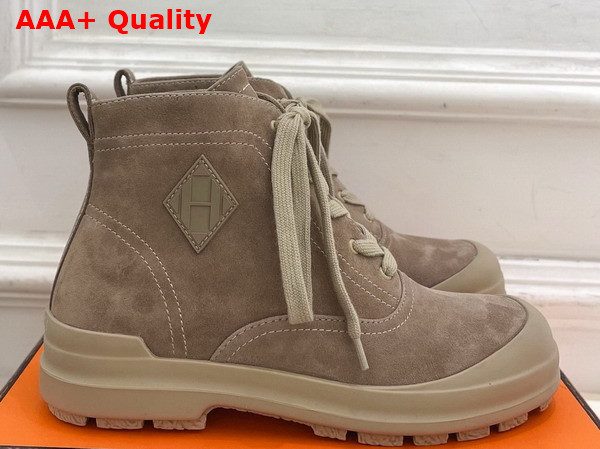 Hermes Kooler Ankle Boot in Beige Lin Suede Goatskin with Rubber Sole Replica