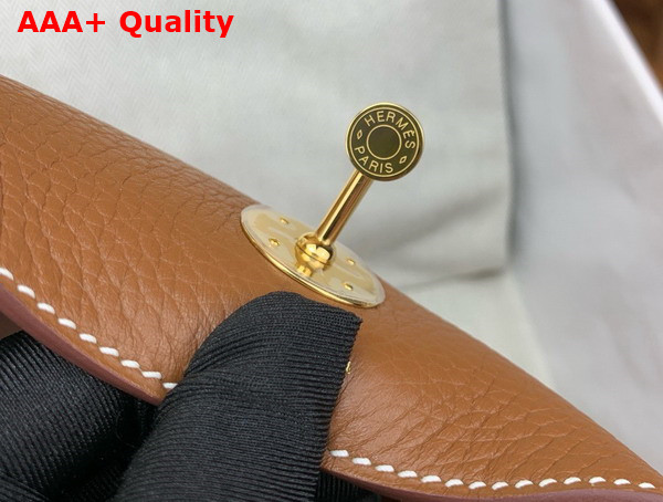 Hermes Lindy 26 Bag in Gold Brown Taurillon Clemence Leather Replica