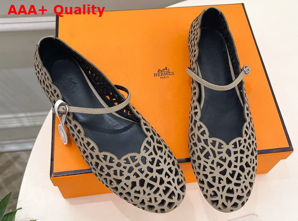 Hermes Meli Ballet Flat in Beige Calfskin Replica