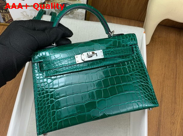Hermes Mini Kelly II Bag in Emerald Green Shiny Alligator Leather Replica