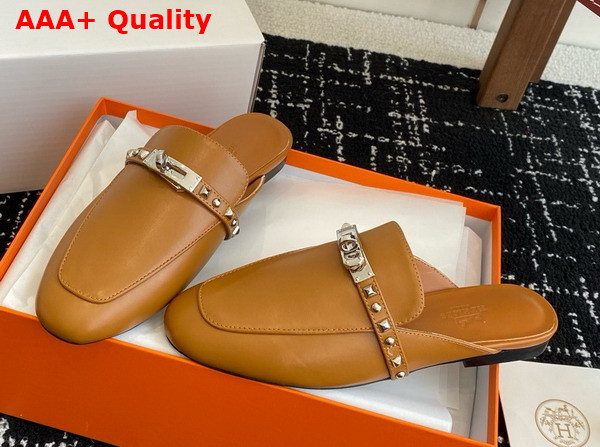 Hermes OZ Mule in Naturel Goatskin with Iconic Palladium Plated Kelly Buckle and Medor Studs Replica
