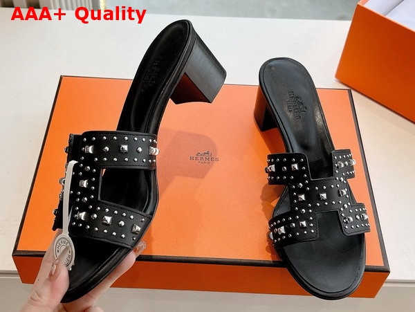 Hermes Oasis Sandal in Noir Calfskin with Medor Studs Replica