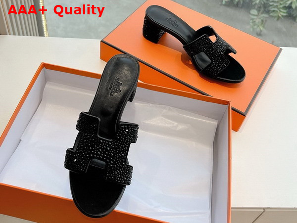 Hermes Oasis Sandal in Noir Suede Goatskin with Iconic H Cut Out and Rhinestone Details Replica