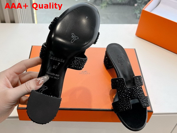 Hermes Oasis Sandal in Noir Suede Goatskin with Iconic H Cut Out and Rhinestone Details Replica