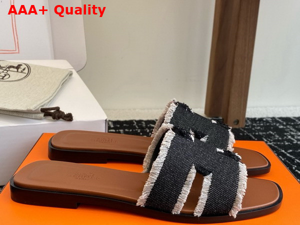 Hermes Oran Sandal in Fringed Linen Canvas Noir and Naturel Replica