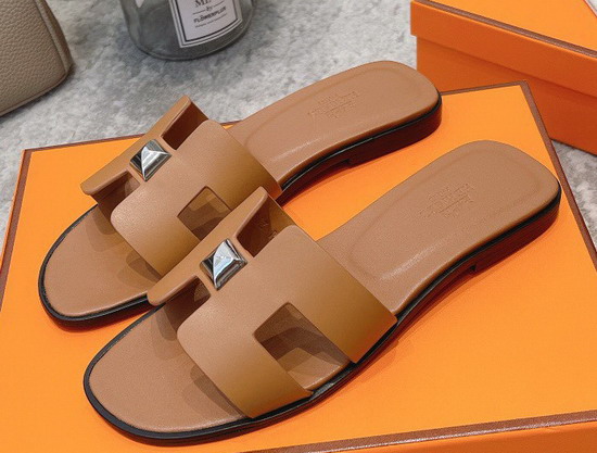 Hermes Oran Sandal in Tan Calfskin Replica