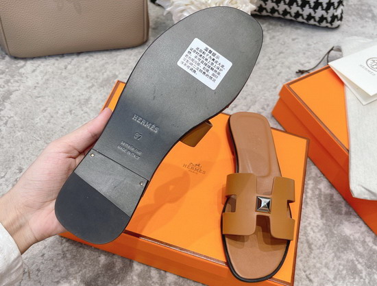 Hermes Oran Sandal in Tan Calfskin Replica