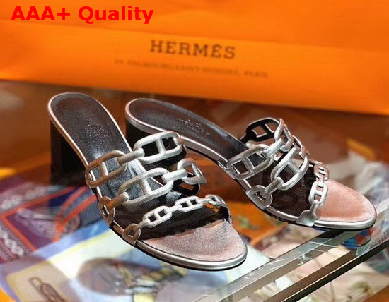 Hermes Tanden Sandal in Silver Nappa Leather Replica