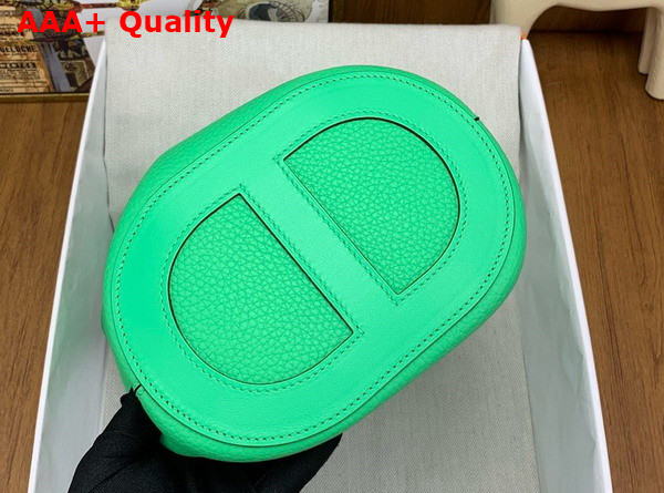 Hermes in The Loop Bag in Vert Comics Togo Leather Replica