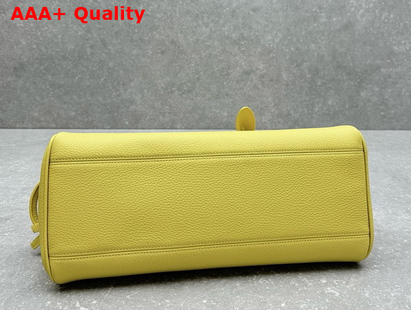 Jacquemus The Turismo Soft Bowling Bag in Light Yellow Grained Leather Replica