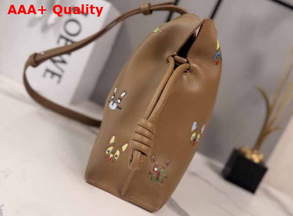 Loewe Cats Medium Flamenco Clutch in Mocha Nappa Calfskin Replica