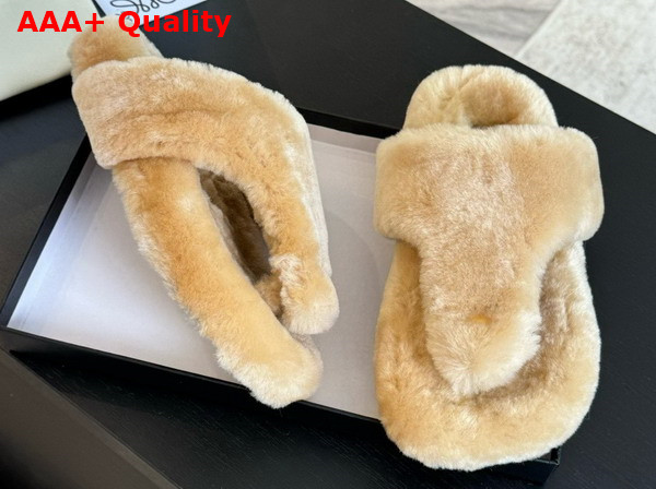 Loewe Ease Toe Post Sandals in Camel Brown Shearling Replica