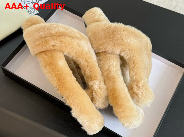 Loewe Ease Toe Post Sandals in Camel Brown Shearling Replica
