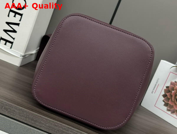 Loewe Medium Pebble Bucket in Dark Burgundy Smooth Calfskin Replica