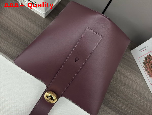 Loewe Medium Pebble Bucket in Dark Burgundy Smooth Calfskin Replica