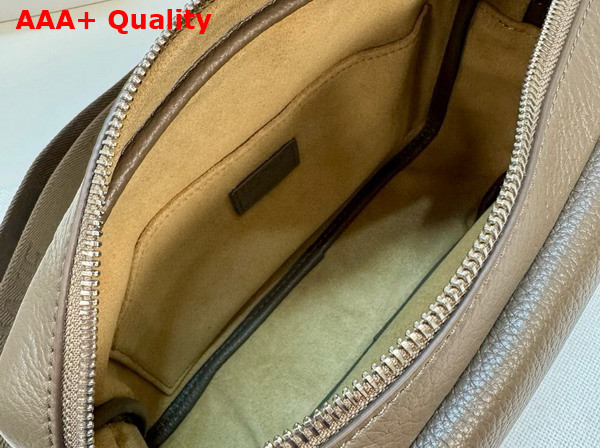 Loewe Medium Pebble Messenger Bag in Supple Grained Calfskin Tundra Replica