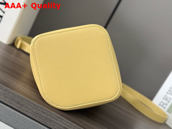 Loewe Mini Pebble Bucket in Butter Smooth Calfskin Replica