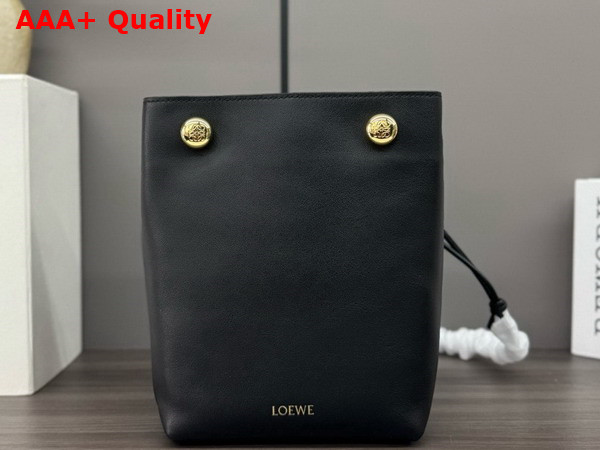 Loewe Pebble Pouch in Black Smooth Calfskin Replica