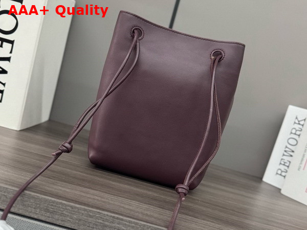 Loewe Pebble Pouch in Dark Burgundy Smooth Calfskin Replica