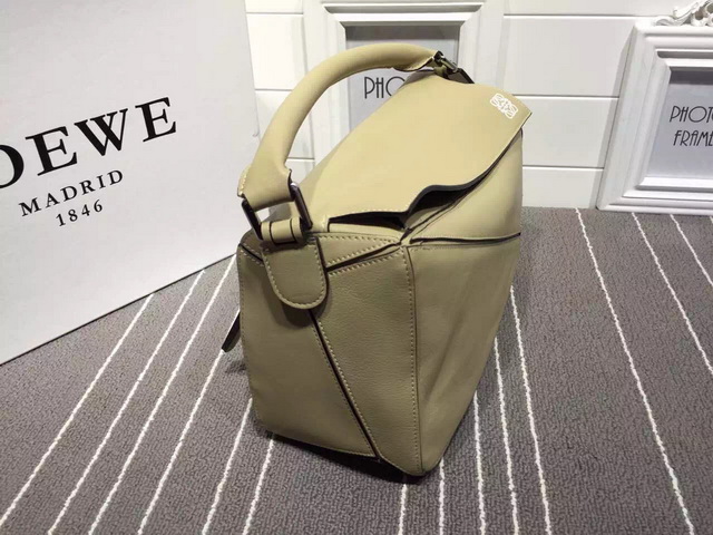 Loewe Puzzle Bag Beige Calf Leather for Sale