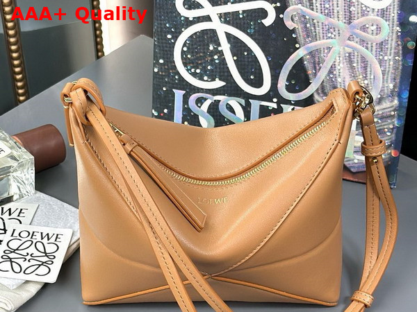 Loewe Puzzle Fold Pouch in Warm Desert Shiny Nappa Calfskin Replica