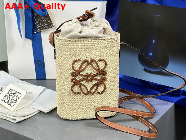 Loewe Square Pocket in Iraca Palm and Calfskin Natural Tan Replica