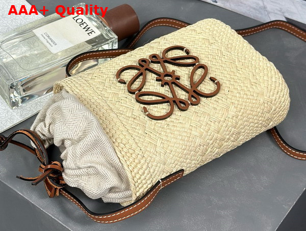 Loewe Square Pocket in Iraca Palm and Calfskin Natural Tan Replica