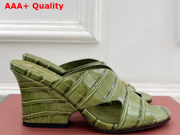 Loro Piana Vera Sandal in Green Crocodile Embossed Calfskin Replica