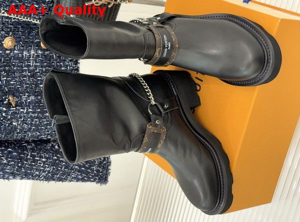 LV Beaubourg Ankle Boot in Black Plain Calf Leather 1AIBQR Replica