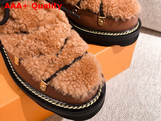 LV Beaubourg Ankle Boots Cognac Grained Calf Leather and Shearling 1A8CUQ Replica