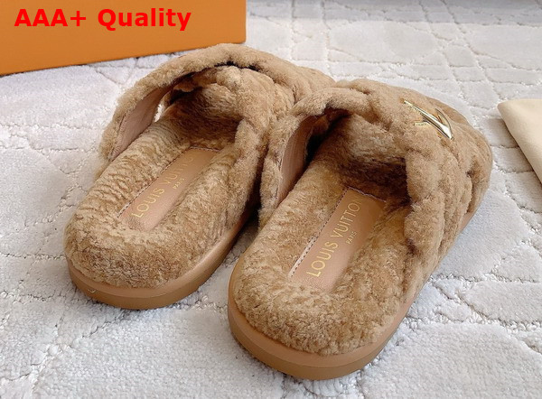 LV Bliss Comfort Mule in Camel Brown Shearling 1ACTF6 Replica