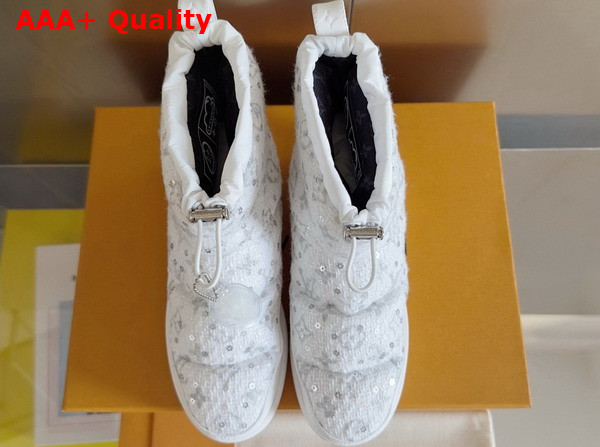 LV Cloud Ankle Boot Sneaker in White Monogram Tweed 1AIV95 Replica