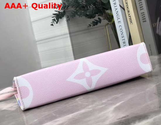 LV Escale Poche Toilette 26 Pastel M69137 Replica