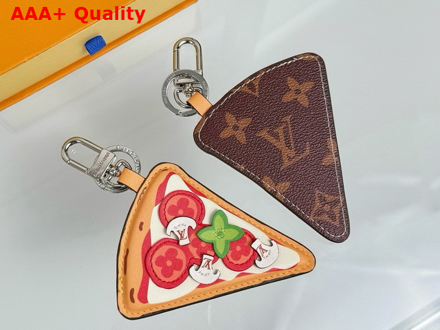 LV Pizza Key Holder and Bag Charm M02189 Replica
