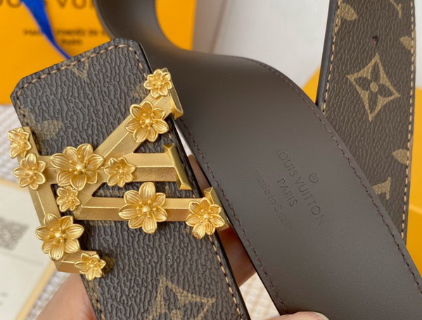 LV Pyramide Flower 40mm Reversible Belt Monogram M0500U Replica