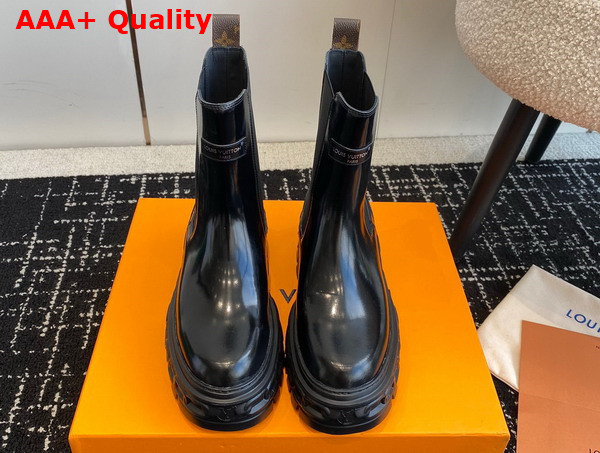 LV Record Chelsea Boot in Black Glazed Calf Leather 1AC7YI Replica