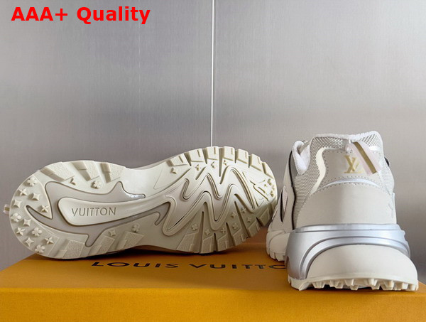 LV Runner Tatic Sneaker in Beige Metallic Canvas and Mesh 1AARK0 Replica