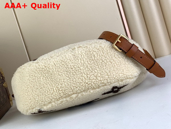 LV Ski Over The Moon Bag in Cream and Brown Shearling M23321 Replica