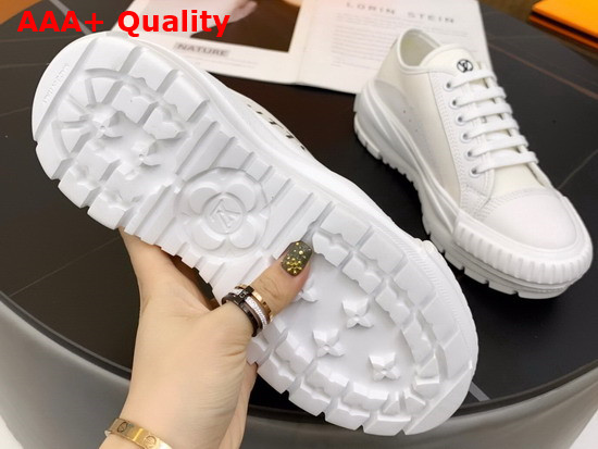 LV Squad Sneaker in Whie Cotton Canvas with Calf Leather Trim 1A9424 Replica