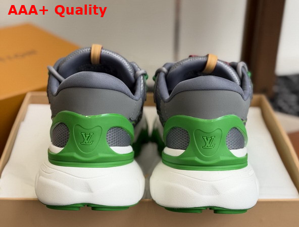 LV Summit Sneaker in Green Mix of Materials 1AJAXQ Replica