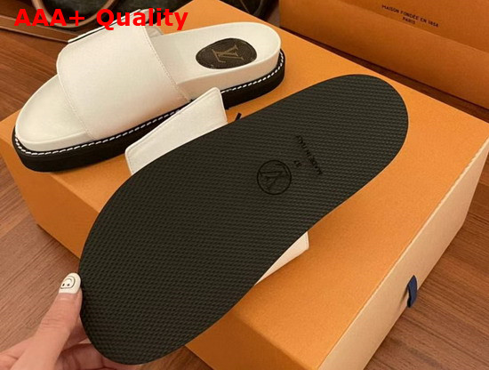 LV Sunset Flat Comfort Mule White Calf Leather 1A93SX Replica