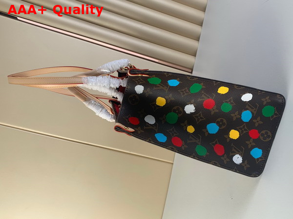 LV x YK Onthego MM Monogram Coated Canvas with 3D Painted Dots Print M46379 Replica
