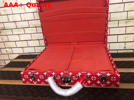 Louis Vuitton 18 Watch Case in Red Monogram Canvas Replica