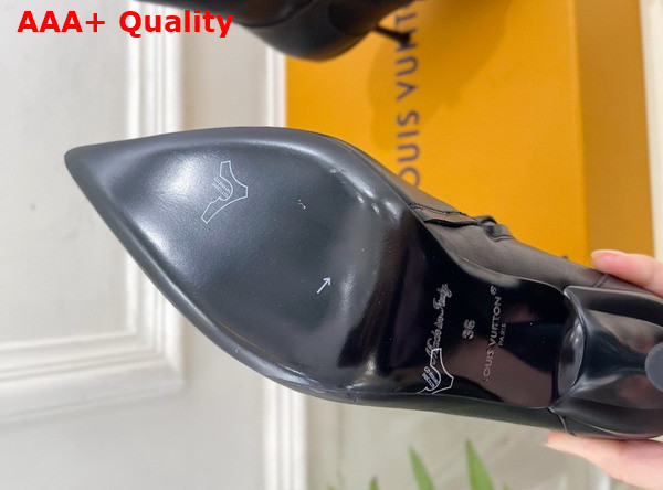 Louis Vuitton 6am Ankle Boot in Black Plain Calf Leather 1AIUKZ Replica