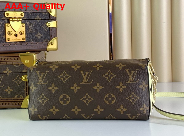 Louis Vuitton Bloom Pouch Banana Yellow Monogram Coated Canvas M11672 Replica