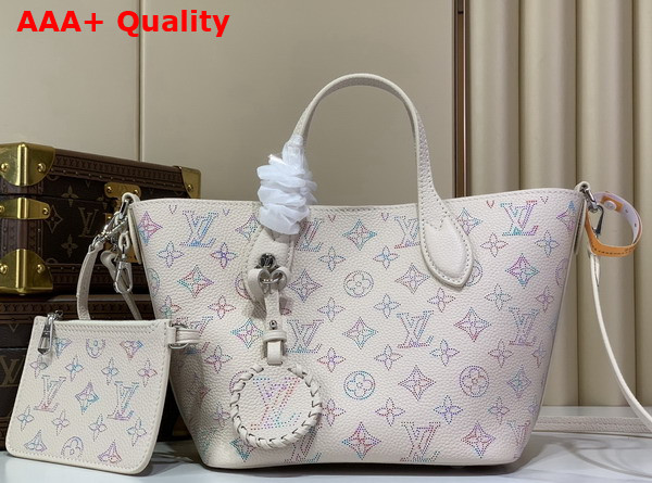 Louis Vuitton Blossom PM Link Quartz Perforated Mahina Calfskin Leather M29900 Replica