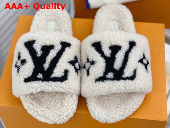 Louis Vuitton Bom Dia Flat Mules Beige Shearling 1A8CXR Replica